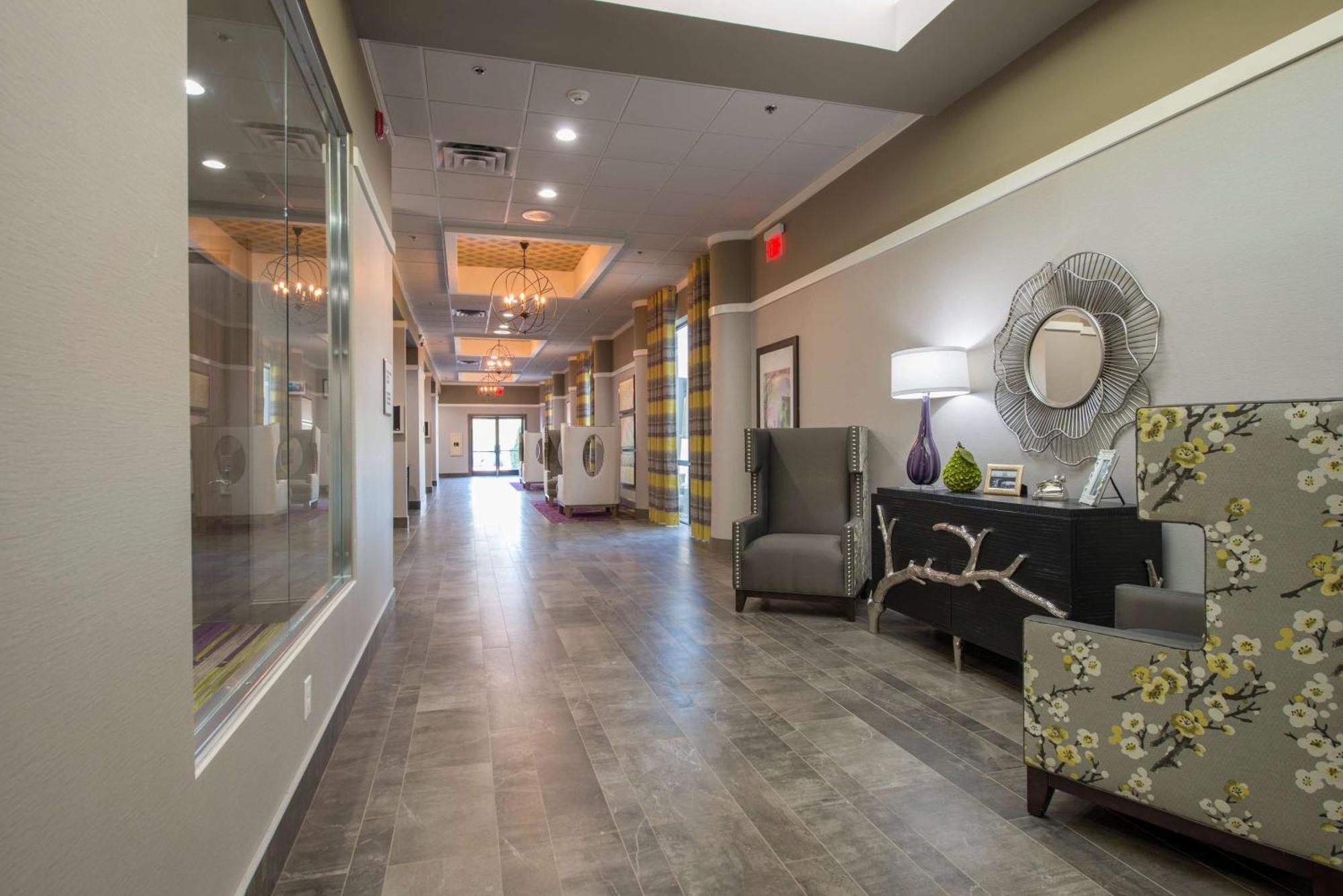 Doubletree By Hilton Winston Salem - University, Nc Exteriör bild