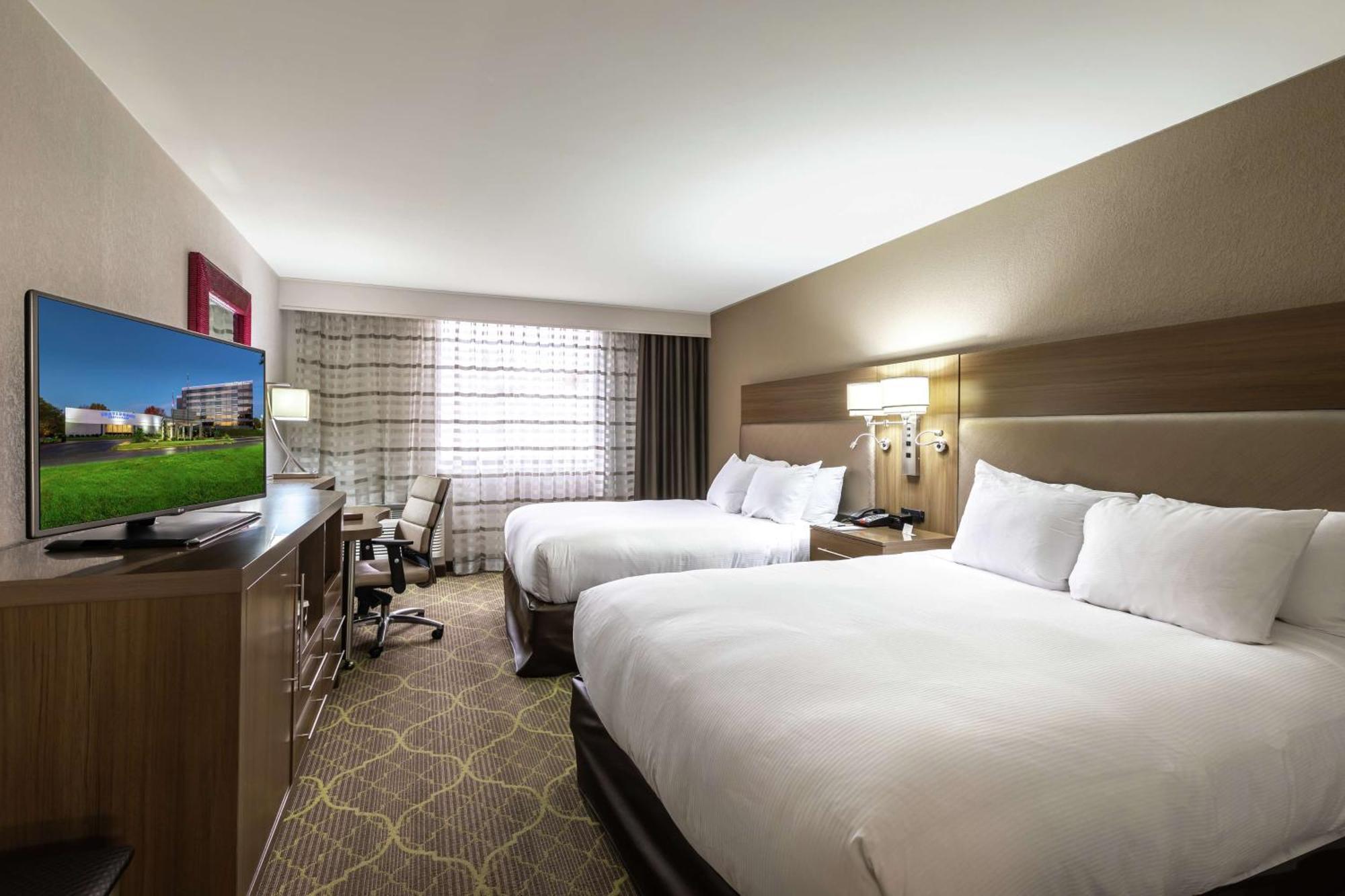 Doubletree By Hilton Winston Salem - University, Nc Exteriör bild